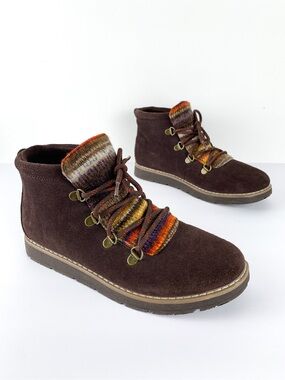 Skechers Bobs Alpine S'mores boots brown suede with knit fabric tongue size 7